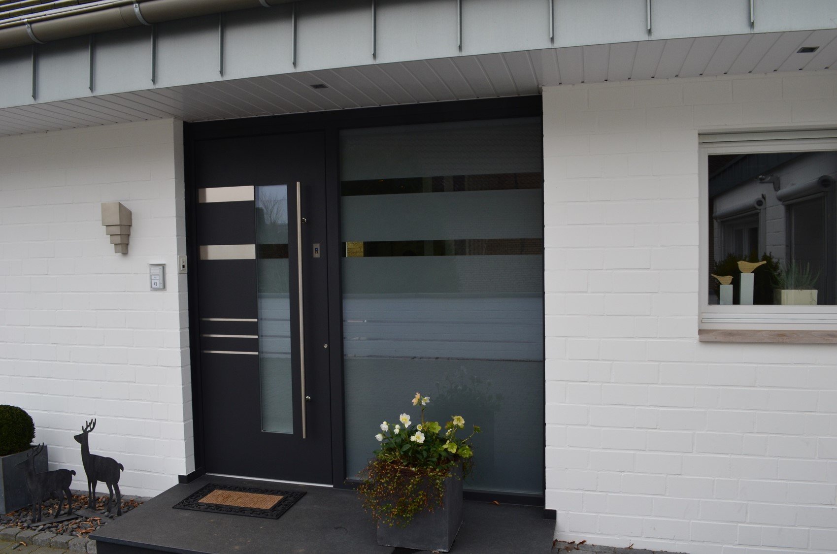Referenzen Haustüren in Osnabrück Kunststoff Fenster Aluminium Haustüren Rolladen
